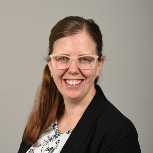 Emma_Prisk_Headdhots